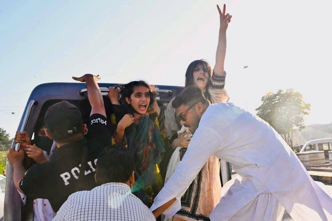 maryammjamali's tweet photo. Yes, Baloch youth already disillusioned and angry at how they are marginalized and profiled, always at the mercy of FC, watching their loved ones be extrajudicially detained and murdered, will look at this and not think that supporting an insurgency is their only option. https://t.co/OQANCkANt9