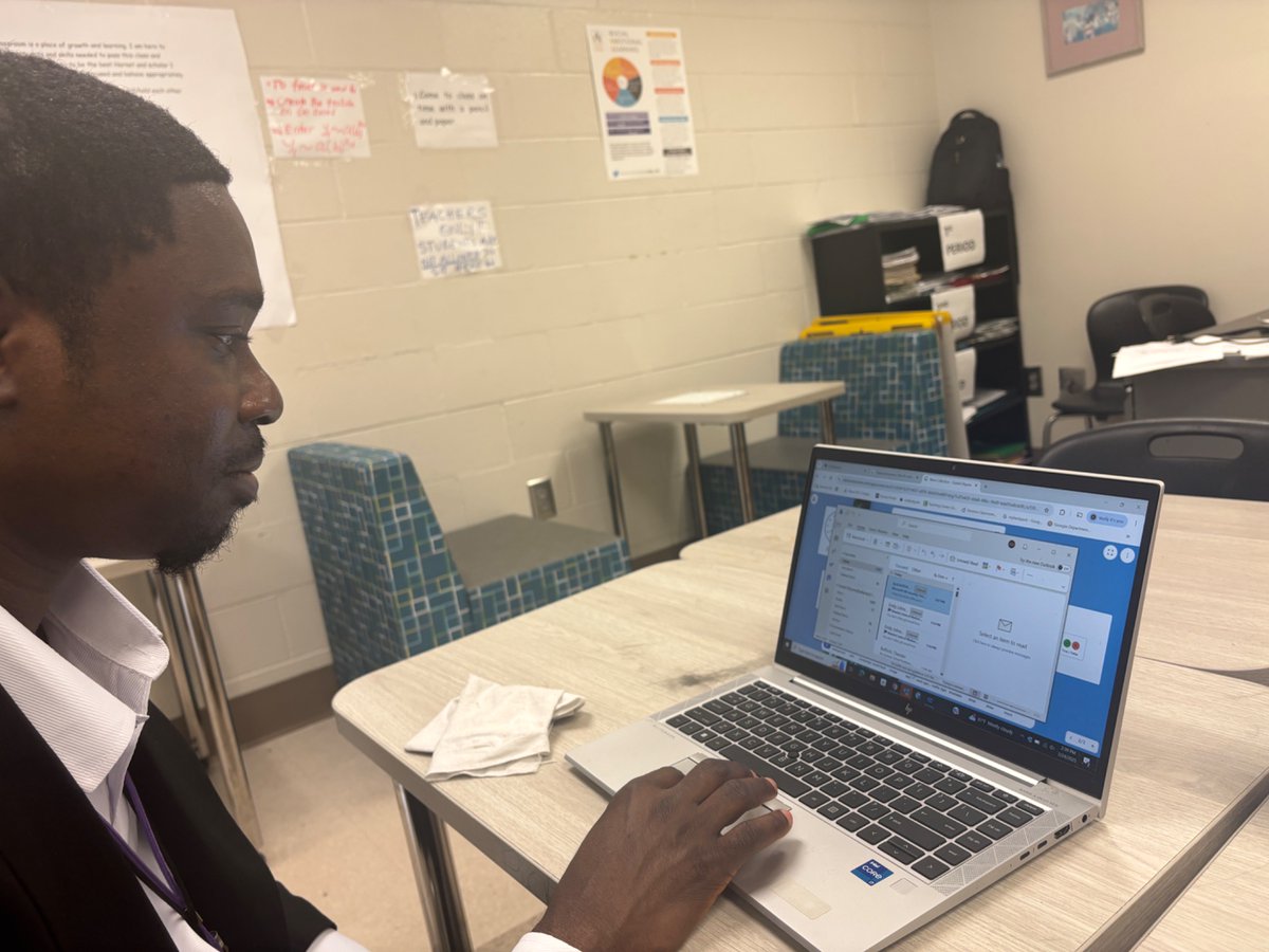 Jan Dickerson (@apsitjan) on Twitter photo A great day of coaching, learning <a href="/Classroomscreen/">Classroomscreen</a> <a href="/APSsatlanta/">South Atlanta High</a> <a href="/ahrosser/">Aleigha H-Rosser EdD</a> <a href="/apsitnatasha/">Dr. Natasha Rachell</a> <a href="/APSInstructTech/">APS IT Department</a> A great day of coaching, learning <a href="/Classroomscreen/">Classroomscreen</a> <a href="/APSsatlanta/">South Atlanta High</a> <a href="/ahrosser/">Aleigha H-Rosser EdD</a> <a href="/apsitnatasha/">Dr. Natasha Rachell</a> <a href="/APSInstructTech/">APS IT Department</a>