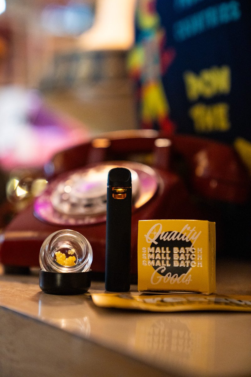 cultivate_lv's tweet image. Relax. Unwind. Repeat. 🔥 W/ @pressureextractsnv 

#pressureextracts #pressurelasvegas #smallbatch #lasvegas #nevada #cultivatelv 
| Keep out of reach of children. For use only by adults 21 years of age or older. |