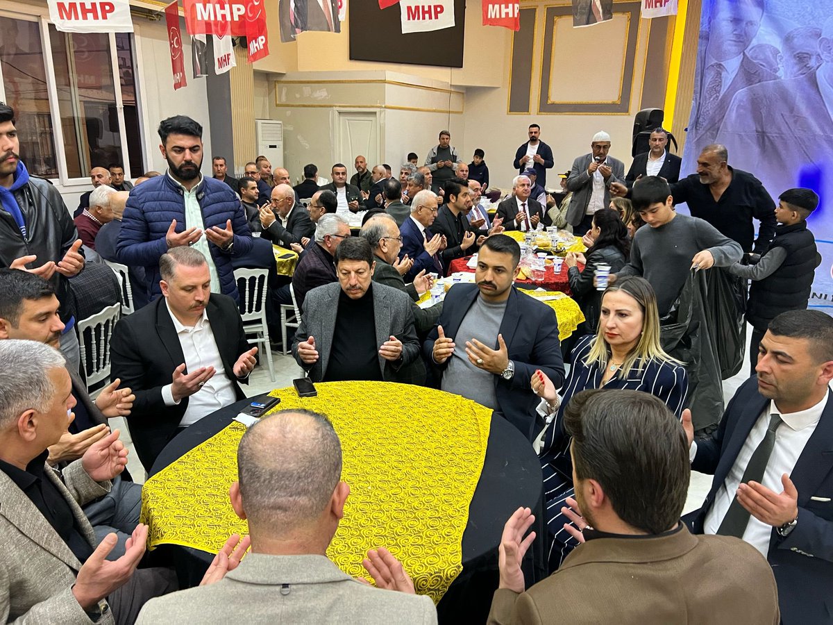 ertokmurat88's tweet photo. 📍Seyhan

Ülkü Ocakları Seyhan İlçe Başkanlığımız ve MHP Seyhan İlçe Başkanlığımız ev sahipliğinde düzenlediğimiz iftar programımıza Ülkü Ocakları Genel Başkan Yardımcımız Mehmet Ali Halaman, Ülkü Ocakları Adana İl Başkanımız Cem Tutsoy,MHP Adana İl Başkanımız Yusuf Kanlı, MHP MYK Üyemiz, MHP Çukurova, Sarıçam ve Yüreğir İlçe Başkanlarımız, Sarıçam Belediye Başkanımız, Belediye Meclis Üyelerimiz, Türkiye Kamu-Sen İl Başkanı ve Bağlı Şube Başkanları, Geçmiş Dönem Çukurova Belediye Başkan Adayımız, Türk Hukuk Enstitüsü Başkanımız ve İlçe Ocak Başkanlarımız ile birlikte gerçekleştirdik.

Yüce Allah tuttuğumuz oruçları kabul, birliğimizi, kardeşliğimizi daim eylesin.