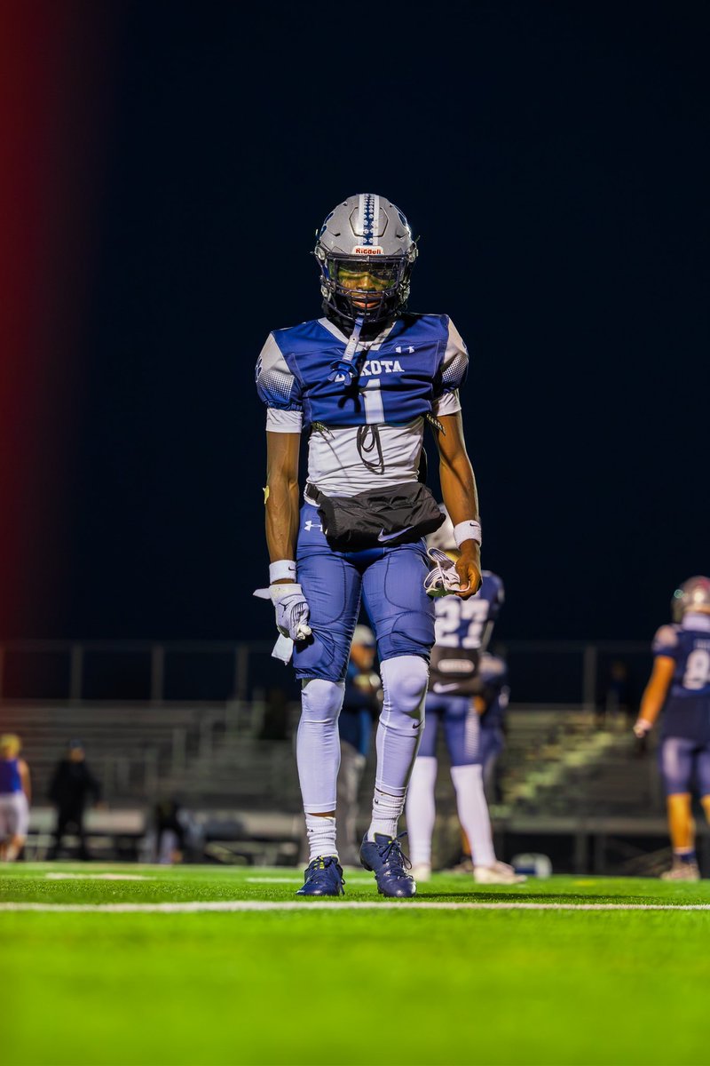 hudl.com/v/2Qs7Yd 
Sophomore tape..🎬