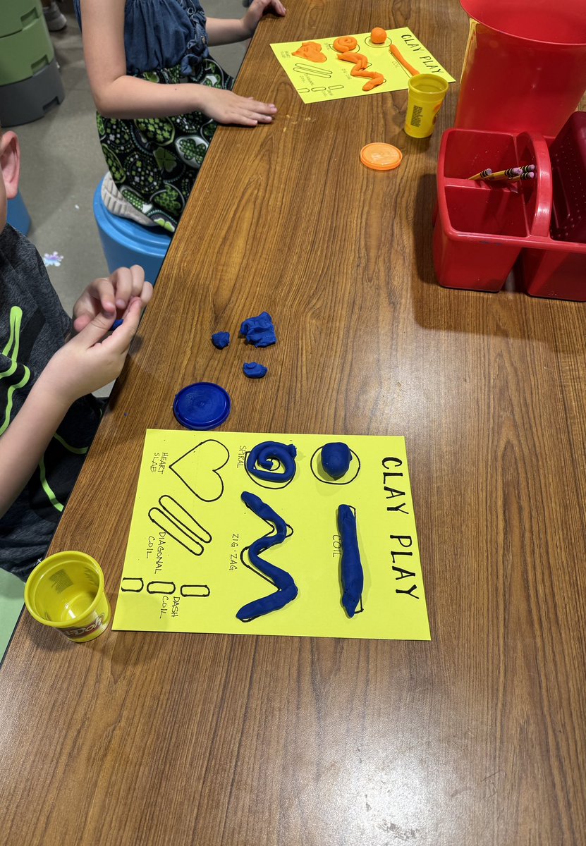 brandyb422's tweet photo. Kinder is learning all about clay! We are practicing with @PlayDoh to perfect our skills. @campbellcubs https://t.co/T3adGAaK0v