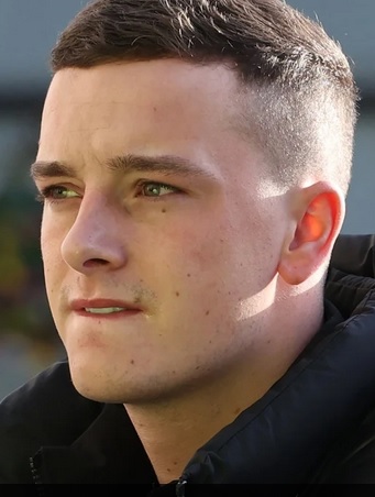 NaughtonCares's tweet image. 💔 Dublin man jailed for killing Dylan (21) in 120km/h crash—but family says 4-yr sentence isn’t justice. He fled, lied to gardaí &amp;amp; had no insurance. &quot;This is not enough,&quot; says heartbroken mum. Should laws be tougher? #JusticeForDylan 🚗⚖️Cameron Cooper