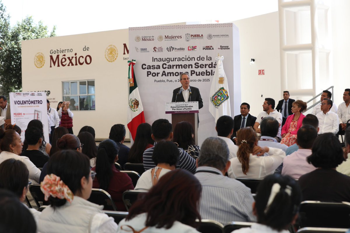 pepechedrauimx's tweet photo. En compañía de @Artemisa_Laura; Presidenta del @CongresoPue, @Idamis35; Fiscal General del Estado y autoridades, inauguramos la “Casa Carmen Serdán” #PorAmorAPuebla en La Guadalupana, San Francisco Totimehuacan.

Un espacio que surge de la visión de nuestro Gobernador @ArmentaPuebla_ para brindar protección, acompañamiento así como atención integral a todas las mujeres y grupos vulnerables de la Capital y todo el Estado.

Ninguna persona que haya sido víctima de violencia está sola. En #Puebla, los tres niveles de gobierno trabajamos con firmeza para garantizar su tranquilidad y bienestar.

#PensarEnGrande #LaCapitalImparable🪽