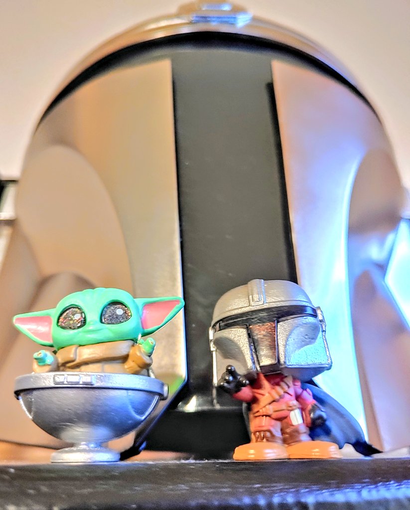 thisistheraybro's tweet image. Happy MANDO Monday!! 🛡👾
#funkop #mandalorian #Starwars