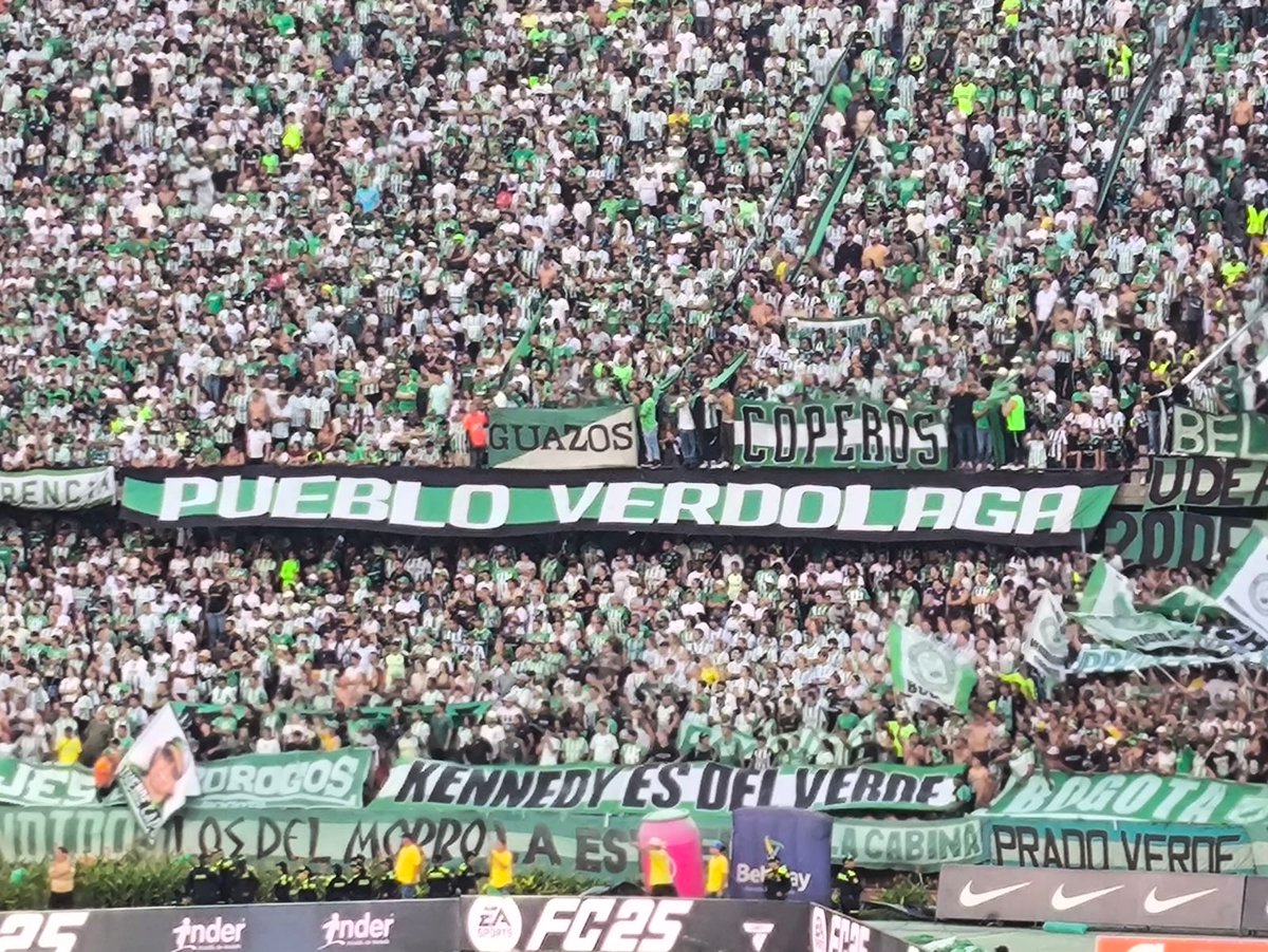 PuebloVerdolaga's tweet photo. Con menos jugadores, pero con hambre de más gloria! 

Un clásico más siguiendo al LÍDER https://t.co/gmODXCqbaD