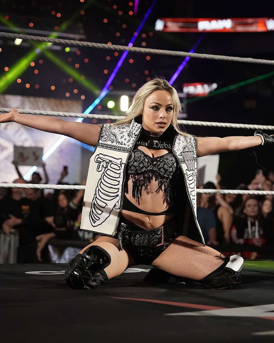 maddiemania_'s tweet photo. Excuse me? She is OWED a rematch?? After she lost CLEAN??

So if she can lose clean and get a rematch, where is @YaOnlyLivvOnce’s rematch?? https://t.co/f6uam46xBp