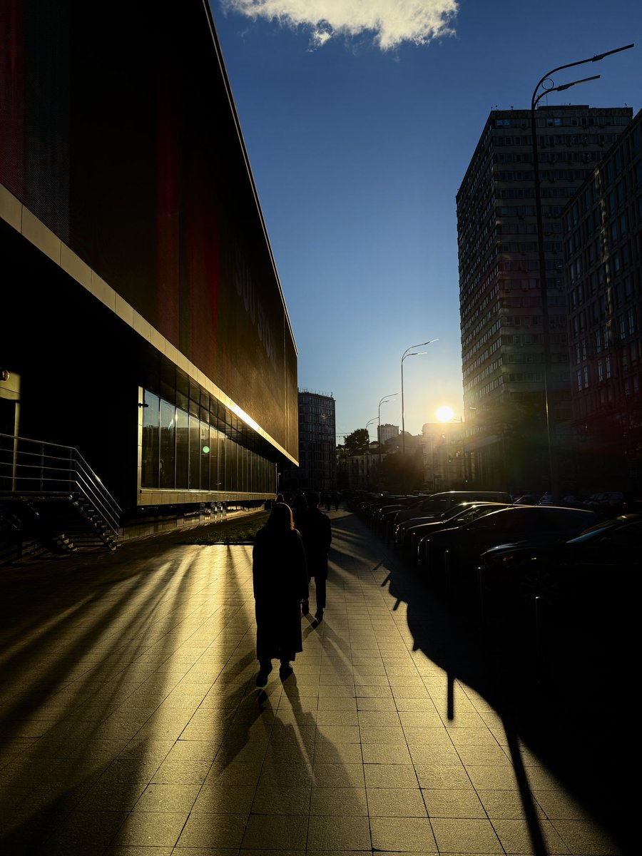 поділіться світлиною зробленою на ваш телефон