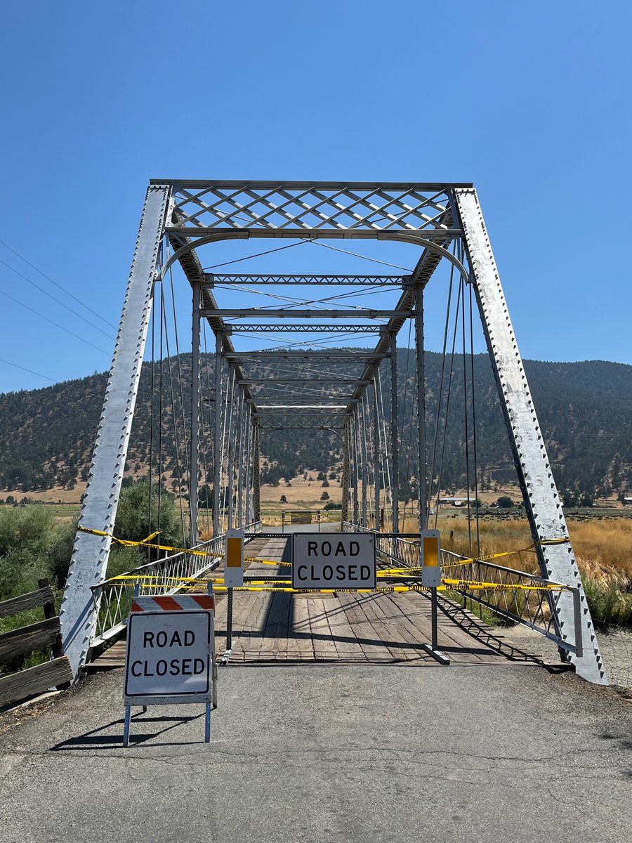 Black Bridge Repair Update - Estimated Completion by the End of Month. 

Learn more: siskiyoucounty.gov/publicworks/pa…