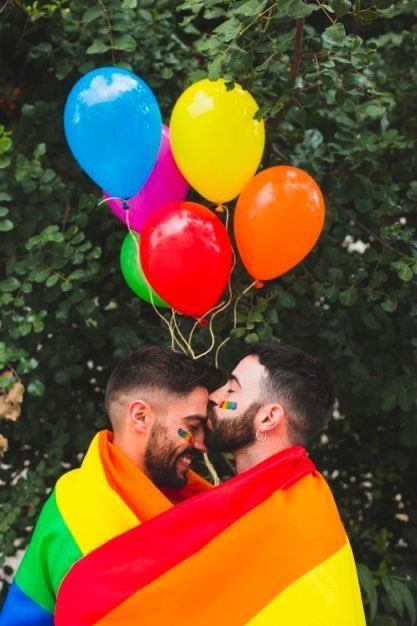 Cute Gay Sweetheart 🏳️‍🌈👨‍❤️‍👨