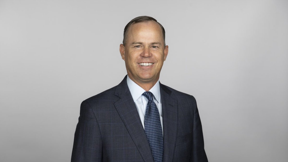 Robbie Bohren was a class act! Gave me the opportunity to cover the team this past season and was always available if I had a question. 

Hurts to see him go! 
#Titans