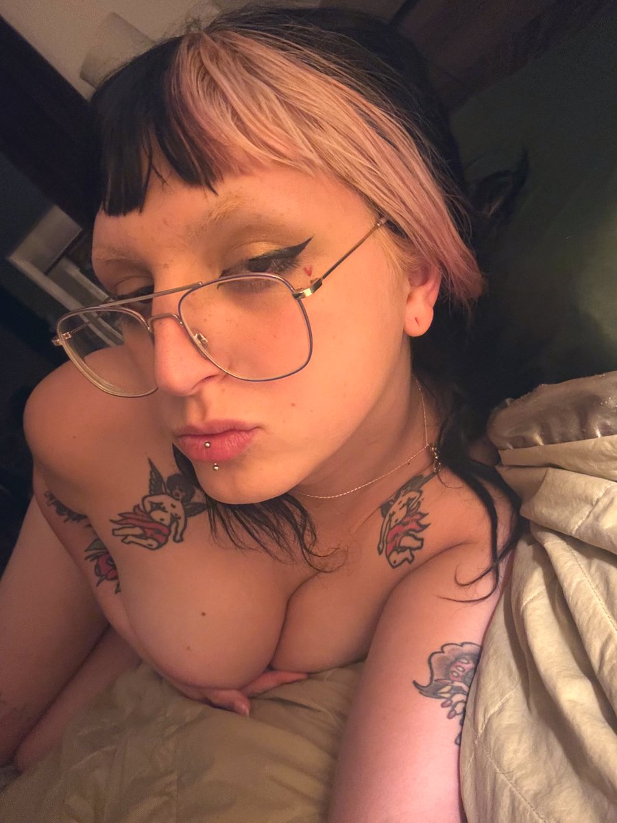 cori ( ´-ω-` ) ♡ tweet media