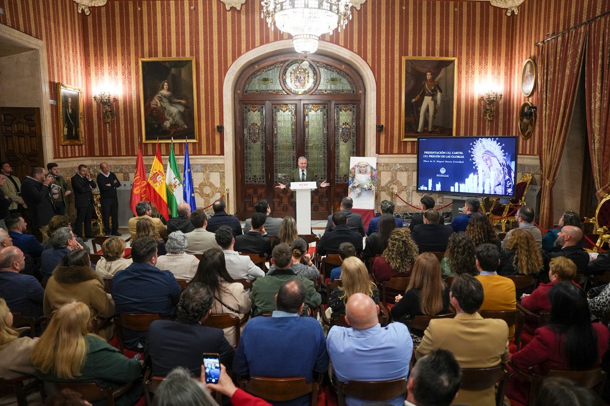 Ayto_Sevilla's tweet photo. Hemos acogido la presentación del cartel de la @HDesamparados, con motivo de su presencia en el Pregón de las Glorias.

Una obra de Miguel Marín 👨🏻‍🎨 que ha sido presentada por @jlsanzalcalde.

Alcosa se prepara para vivir una jornada histórica el próximo mes de mayo. ¡Felicidades! https://t.co/HxpvzUmmdb