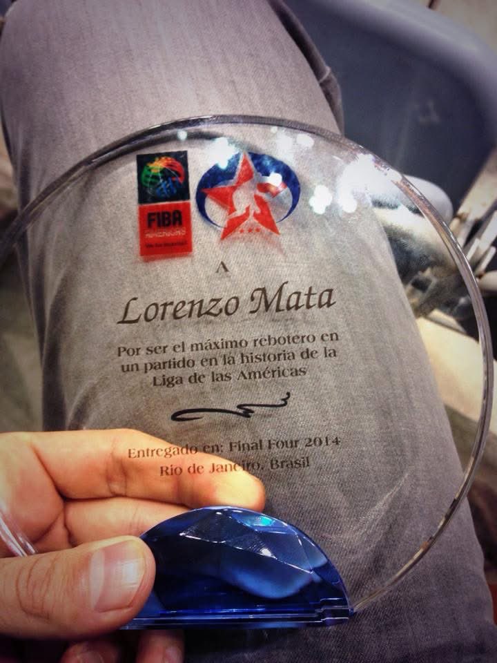 Que no se les olvide… <a href="/AmeriCup/">FIBA AmeriCup</a> y back to back. Ósea rompí el récord y el próximo juego rompí mi propio récord! 

Back when I broke the rebounding record for FIBA Americas League, broke it and next game broke my own record! 

#LigaDeLasAmericas #Matador #Record