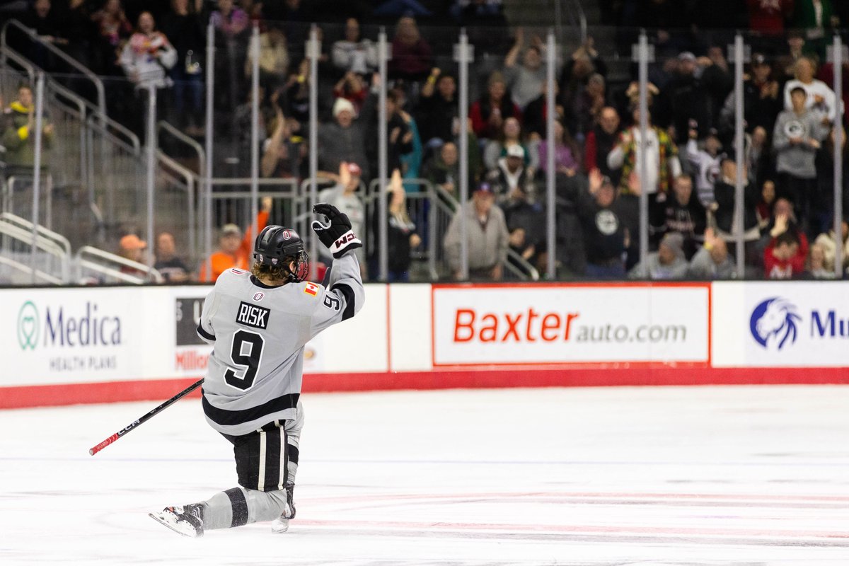 OmahaHKY's tweet photo. Brady Risk skated in all 36 games for the Mavericks and had a memorable year with the team🤘

In addition to tallying his 100th career point, Brady led the team in power play goals (7) and tied for the fourth-most in the nation among all graduate students this season. 

We wish you luck. Thank you, Brady!👏

#GoMavs