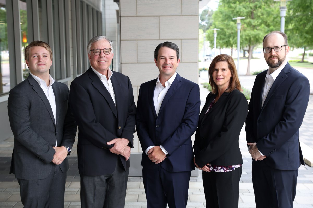 dillon_burr's tweet photo. We've heard every great team needs a name, so we decided to make it reality. It's been a long time coming, but we're happy to announce our new brand-- Coastal Pines Wealth Management of Raymond James. 

https://t.co/hoHuFk8Ar4 https://t.co/YZAafItik1