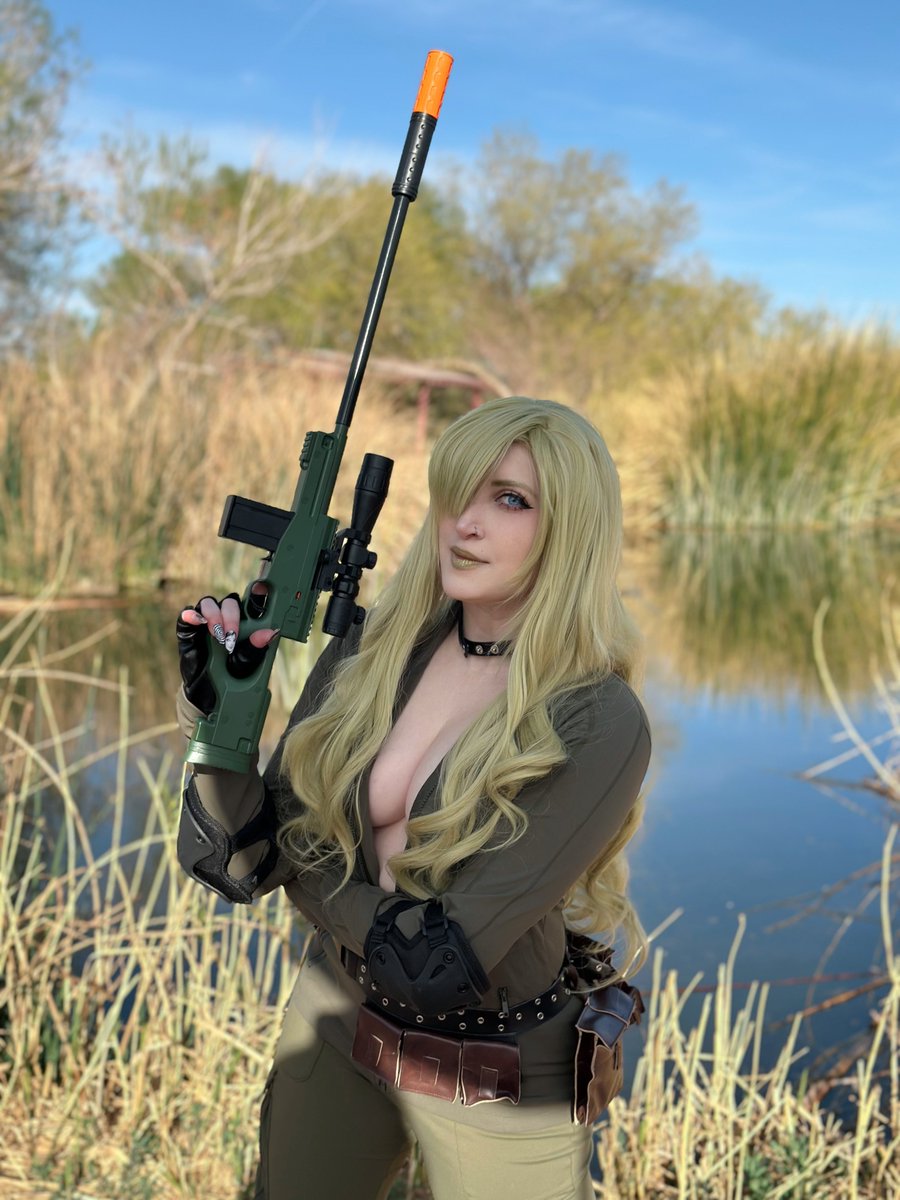 Playing R.E.P.O. With da homies 💕
twitch.tv/vamplette