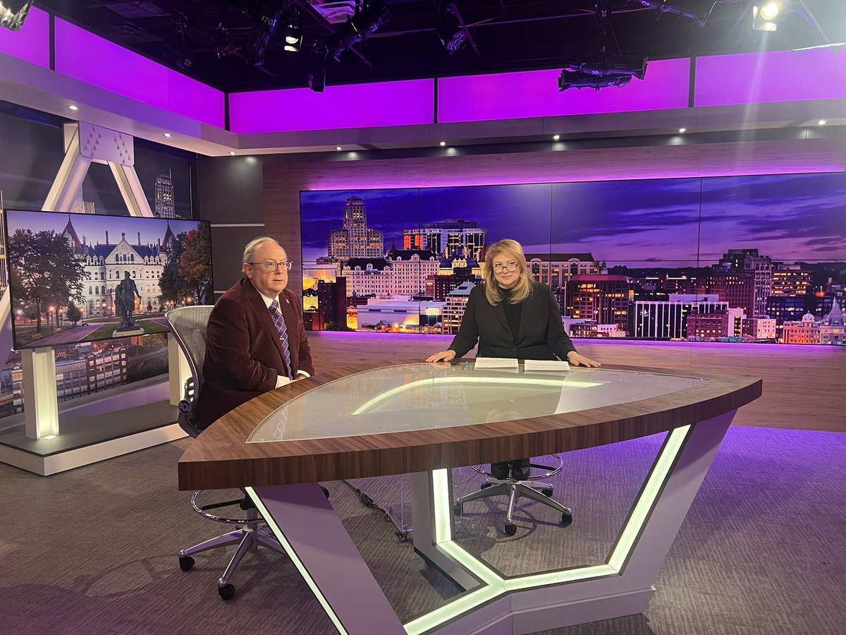 TimW518's tweet image. TONIGHT: @HealthNYGov Commissioner Dr. James McDonald sits down with @CapitalTonight’s @sarbetter to discuss the #cdpap transition.