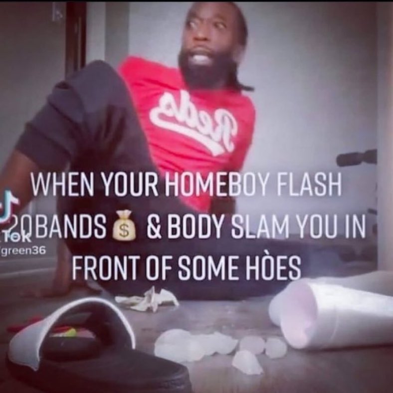 JeromeTheDeejay's tweet photo. I remember when @blacklildebbie1 did this to me https://t.co/feFp5bcOoJ
