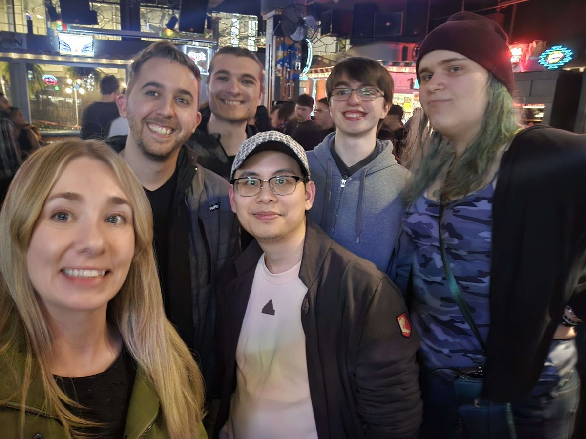 Time moves fast, Vancouver recap…? Not my best tournament but a very fun weekend. I struggled to build around team I liked and ended up having trouble piloting it. 2-2 (with a bye) and out 😅 But it’s about the friends we made along the way!