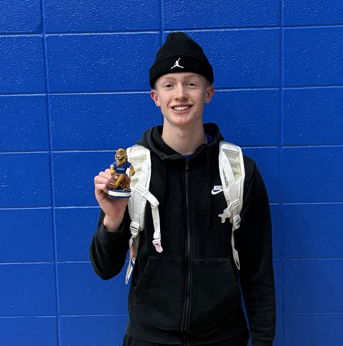 Carson Pollard is this week’s EHS Boys’ Track And Field Athlete of the Week! In his first track season, Carson has cleared 6-3 in High Jump! Great job, Carson!