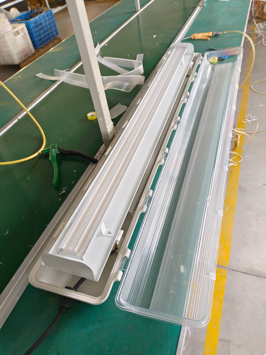 hassensep's tweet image. 🔹 #ExplosionProofLighting #IndustrialLED #HazardousAreaSolutions #IECExCertified #ATEXApproved #HeavyDutyLighting #SafetyFirst #EnergyEfficient #ReliableLighting #IndustrialSafety
