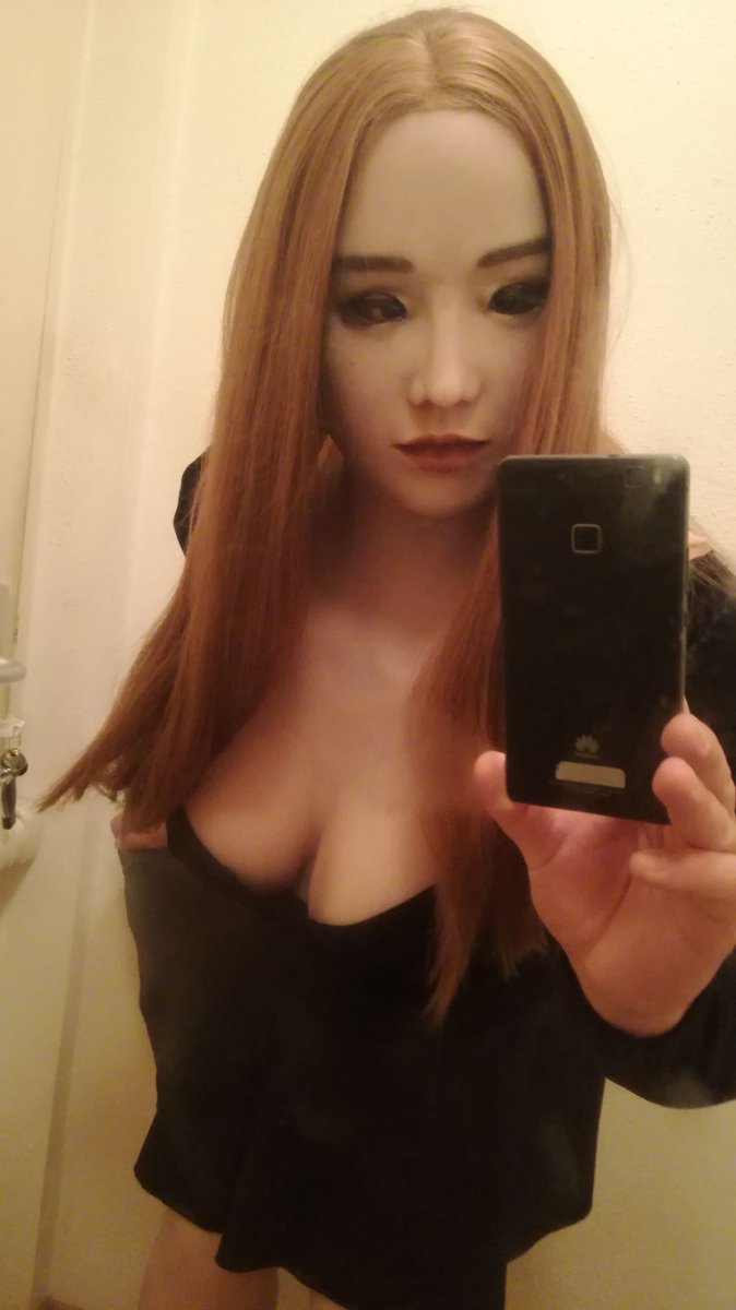 mym.fans/Denzelmtz
#femalemask #femalemasking #mask #siliconsuit #femskin #hot #hotpic #masking #transformation