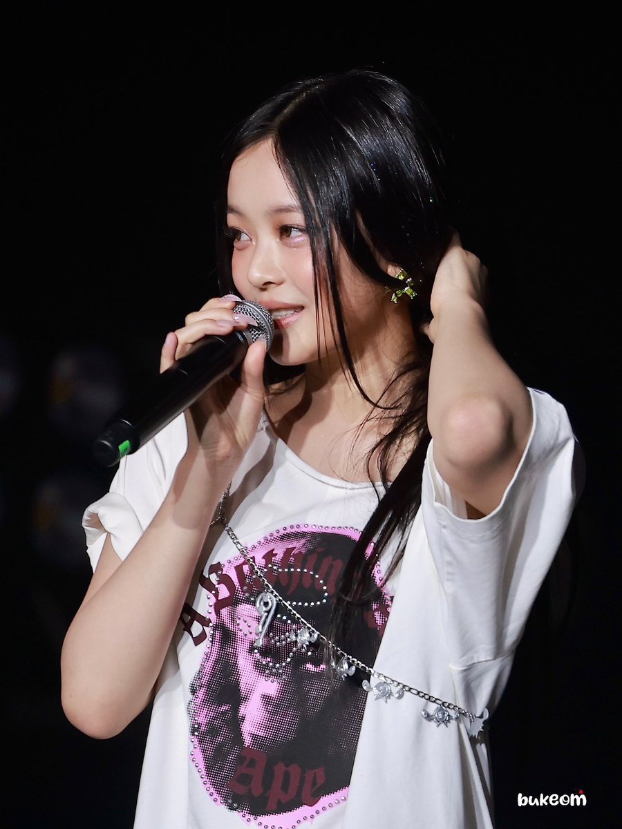 bukeom's tweet image. 250323
😚

#하니 #HANNI #ハニ
#NJZ #엔제이지