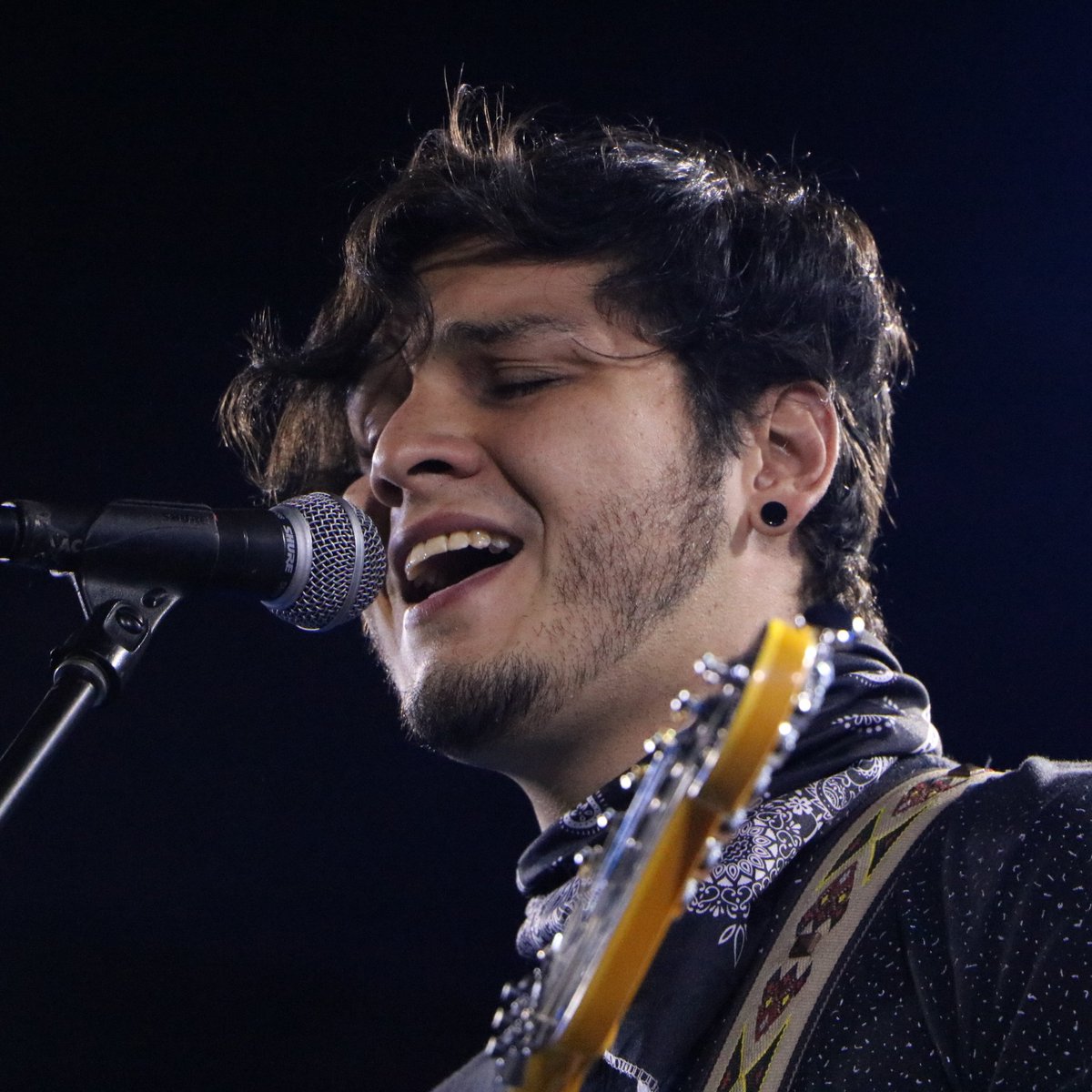 Que no se les pase este lunes felicitar a nuestro gran amigo y front man Diego 🎉🎉
Feliz cumpleaños <a href="/DIEBARR/">Diego Rekiem</a> 🎂 Que los años sigan uniendonos en el camino del rock'n roll 🙌🏻🙌🏻

Dejen acá su saludo para el buen Lobo del Desierto 🔥🤟🏻

📷 <a href="/soyzali/">Soy Zali</a>