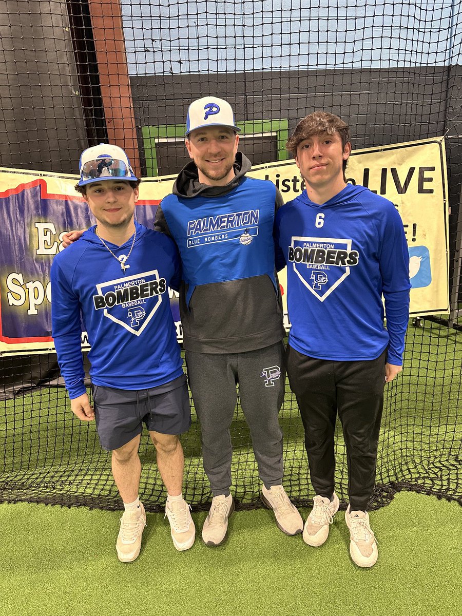 Thanks to <a href="/EastPASportsnet/">Eastern Pennsylvania Sports Network</a> for having us on Sunday and putting on such a great show.

Listen at the 1:42:00 mark for the Bombers segment from Colonial League Media Day ⬇️

easternpasportsnet1.mixlr.com/recordings/274…

✈️⚾️

#GoBombers