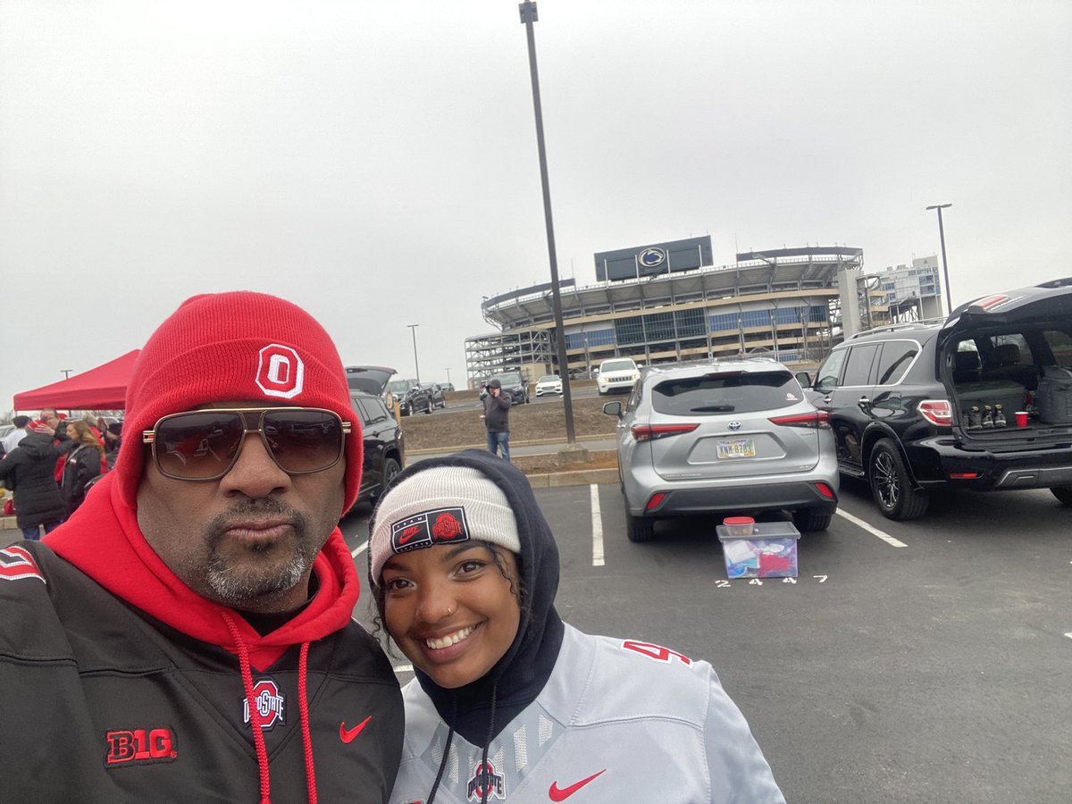 46rogerbrown's tweet photo. You truly win with people 

Thanks Coach P for all your love and support 

@OhioStateMLAX @ManhattanWLax #SilverSpringLacrosse https://t.co/Dga5Y2aDY0