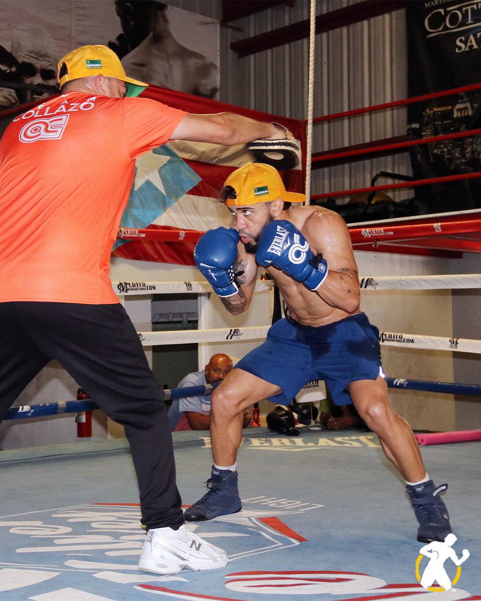 GoldenBoyBoxing's tweet image. Oscar Collazo with the finishing touches on camp before heading out to Cancun! He takes on Mexico's Edwin Cano in the co-main event!! 🇵🇷 🆚 🇲🇽

#ZepedaFarmer2 | #TheREMATCH LIVE on DAZN March 29