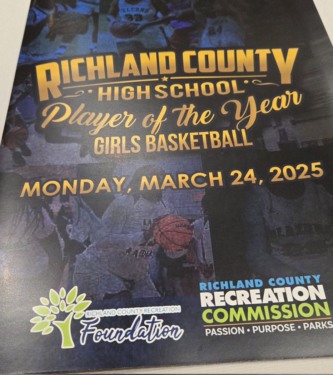 Lou Bezjak tweet media