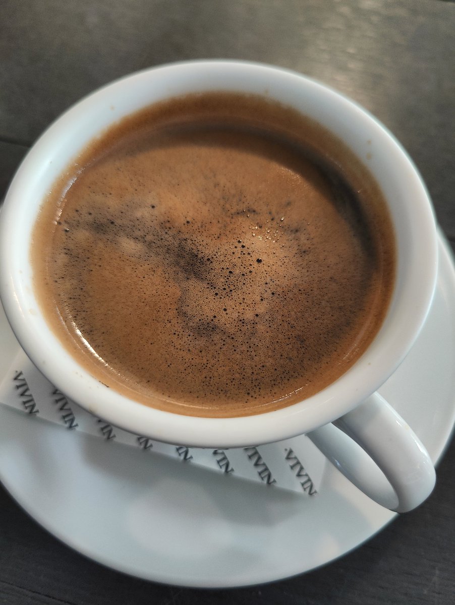 Enjoying my coffee time! To avoid overthinking 💭 got a foot massage first, then move to the cosy coffee nearby to drink and chill.