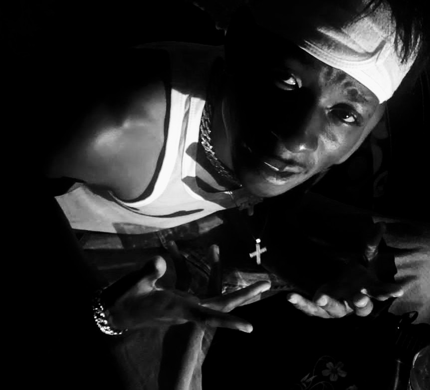 youngsky113's tweet photo. #TrendingNow  #عبدالملك_الحوثي #MusicLovers #traceawards #worldstar #Wizkidfc #wizkidfans #wizkid #GrandeFratello https://t.co/DQoNP0Lhwt
