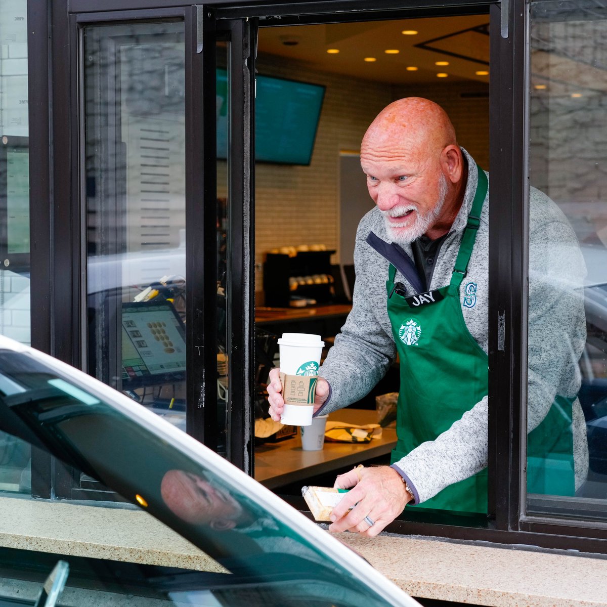 Jay Buhner was at @Starbucks today helping fans gear up for #OpeningDay!