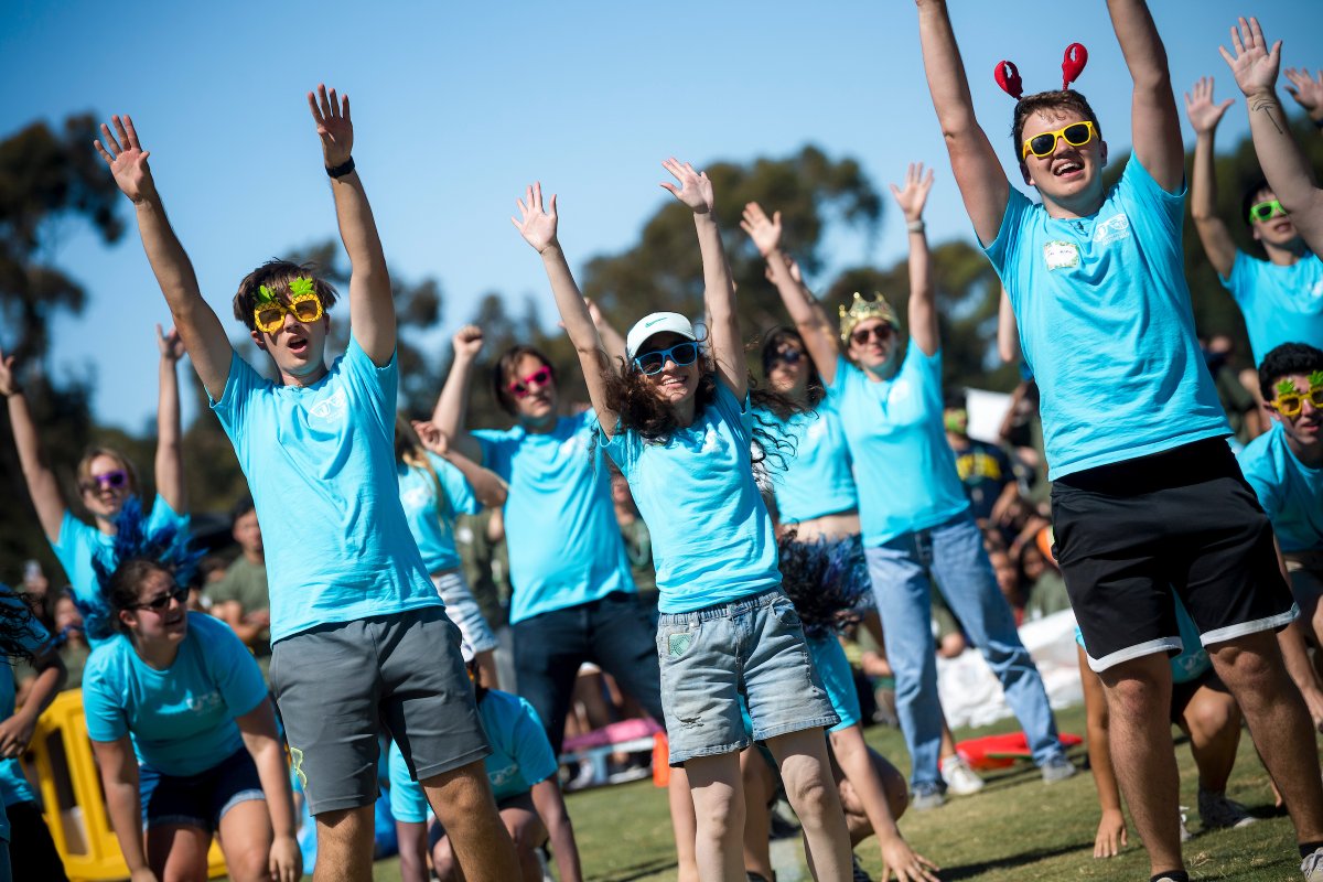 On Mon. April 7 at 4pm, join university leaders, undergraduate college provosts, faculty, staff, and alumni on campus in celebrating the first 60 years of the undergraduate colleges at UC San Diego! 🔱

Learn more: bit.ly/4iBHlH5