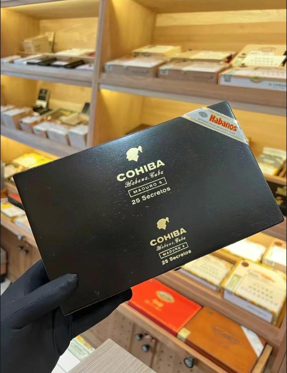 SaintCigars tweet media