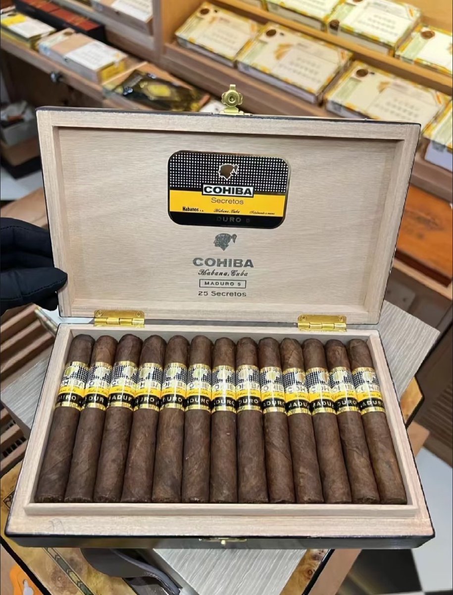 SaintCigars tweet media