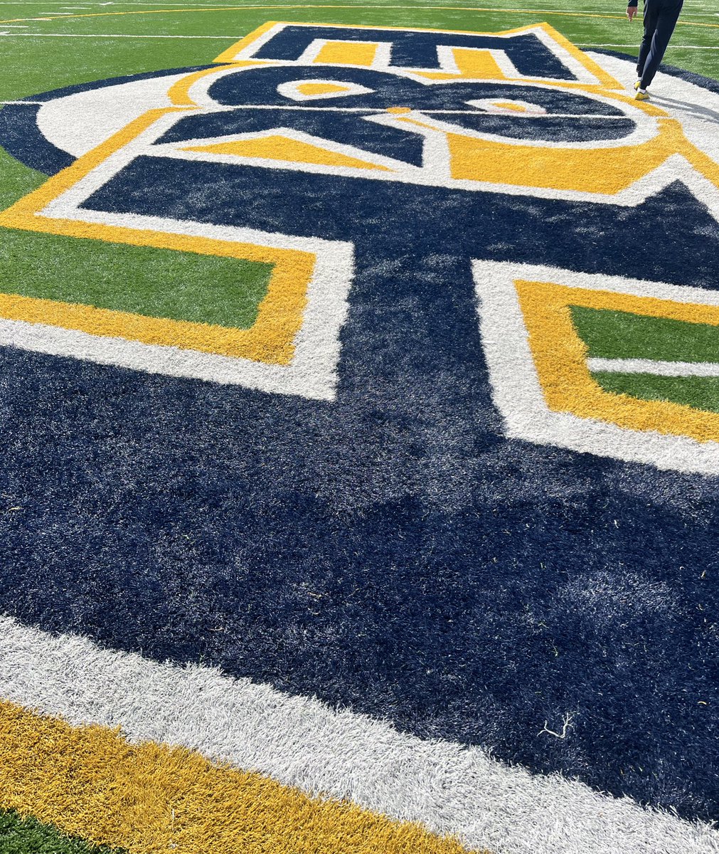 ConnorSmith0's tweet photo. Had great time watching spring practice at @EmoryHenry_FB this afternoon! I’m so thankful for the invitation from @CoachWalters_ and @CoachCoe_. I’m already looking forward to coming back! #GoWasps 
@RVHS_Football 
@DanOrnerKicking https://t.co/i4y3uXMUSx
