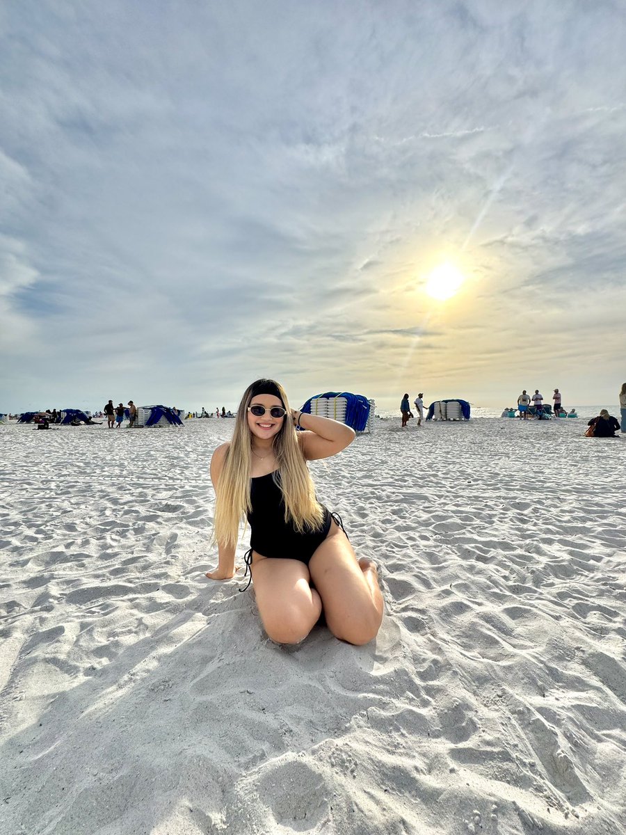 Teffvy's tweet image. Solecito☀️