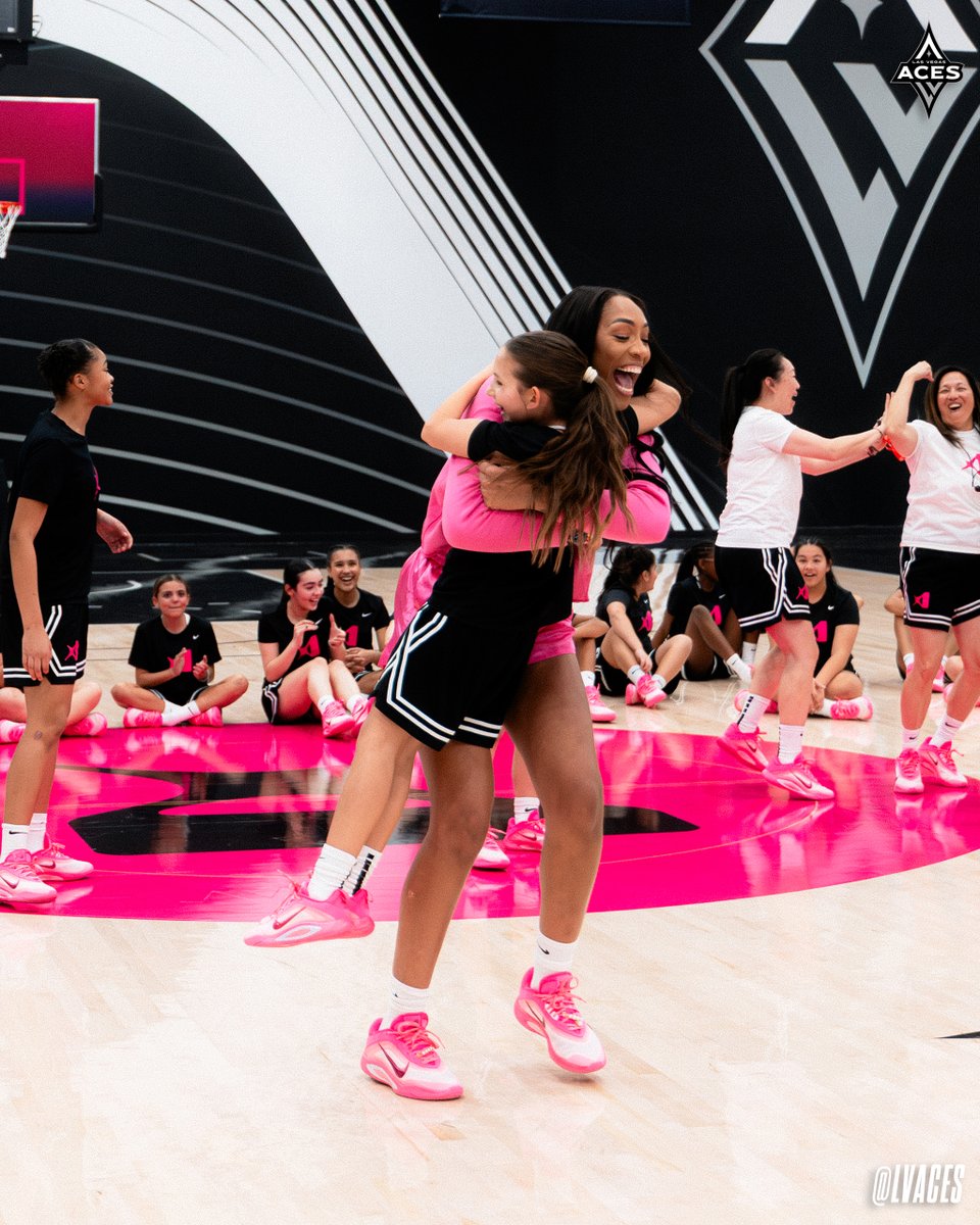Las Vegas Aces tweet media