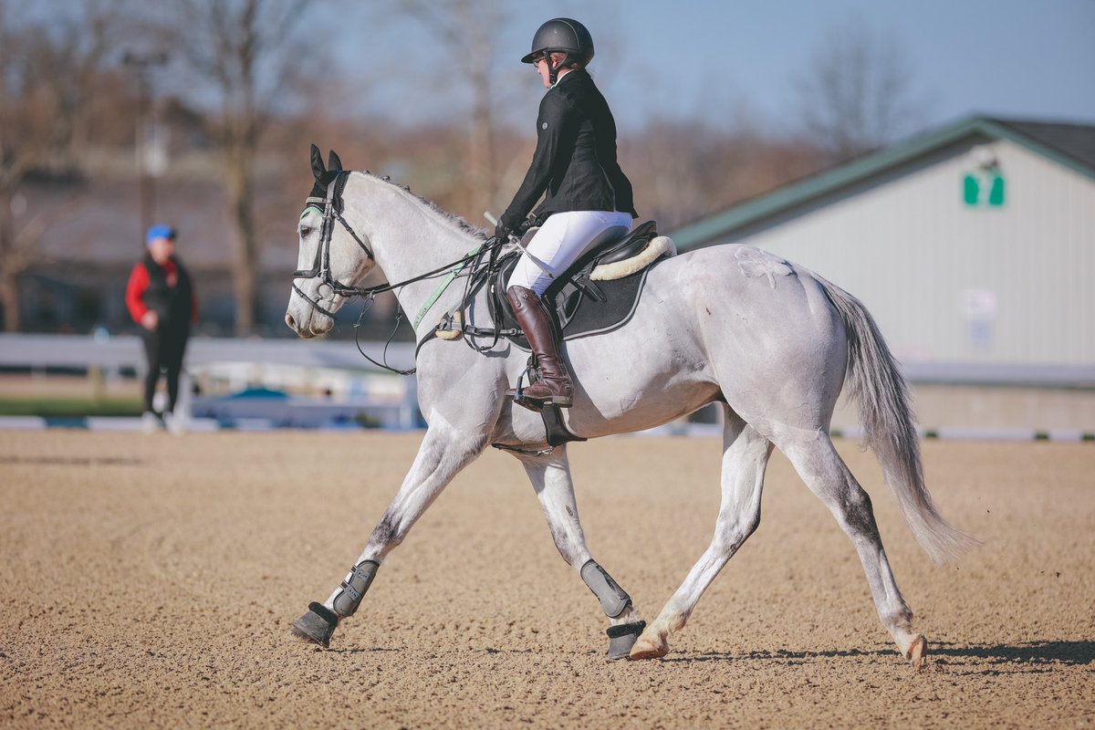 Leah Vasquez tweet media