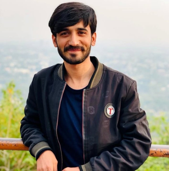 My brother naveed baloch has been forcibly disappeared and we have been thrown into a furnace of agony and waiting where our hopes, joys and feelings burn every day. We are spending precious moments of our lives in ignorance and pain
#releasenaveedbaloch