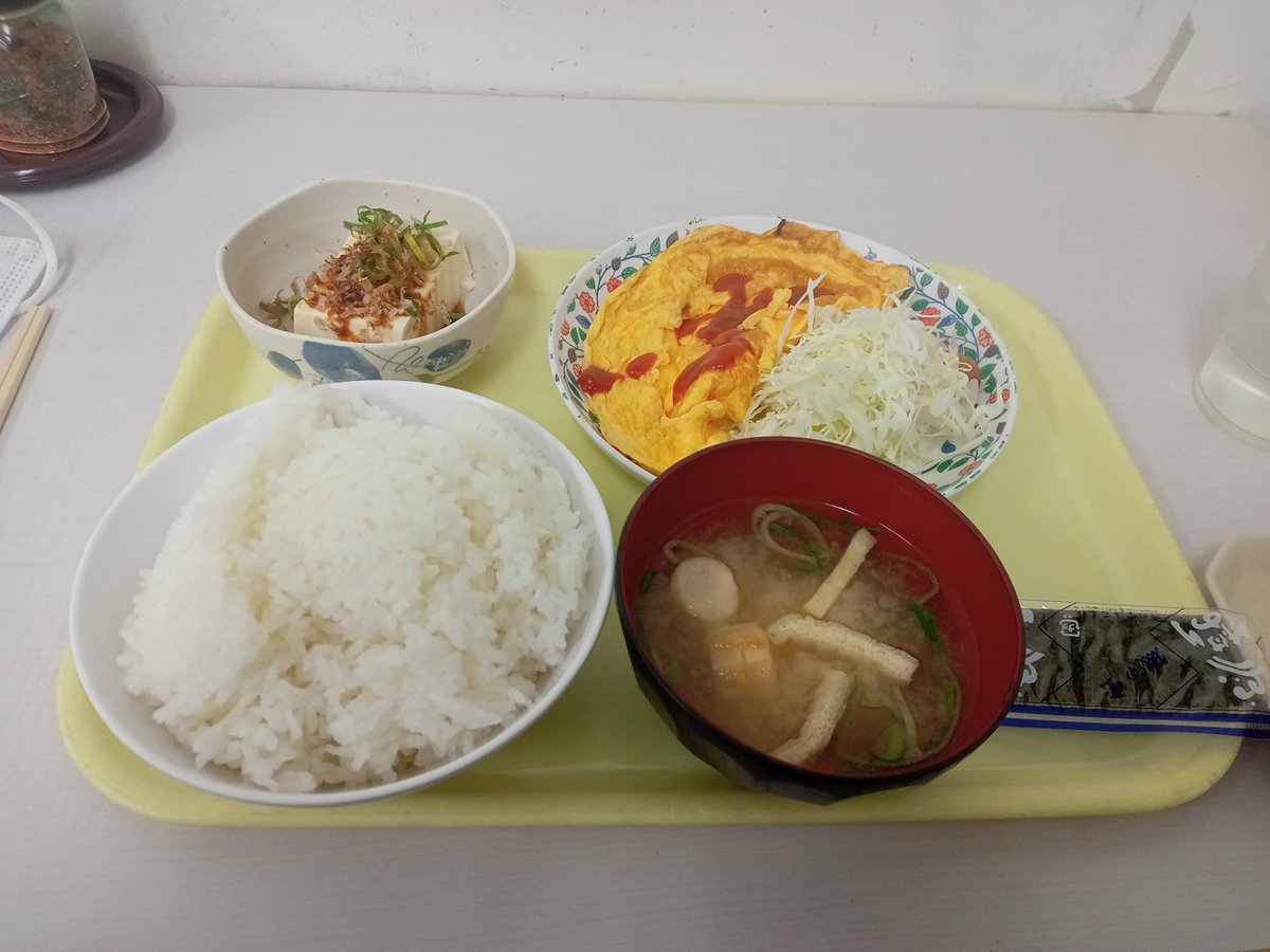ibatahaiibatta's tweet photo. @hakidamevideo なんかいい、
なんば駅内の社員食堂
(笑)
(この奥です) https://t.co/KjnkREzlWB