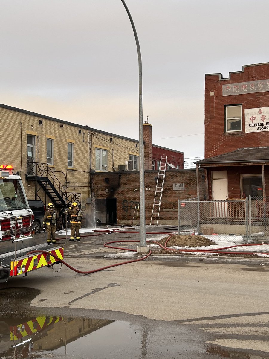 Regina_Fire's tweet photo. UPDATE: As of 7:13PM fire is under control and all searches are complete.
#RFPS https://t.co/XZGDevwq14