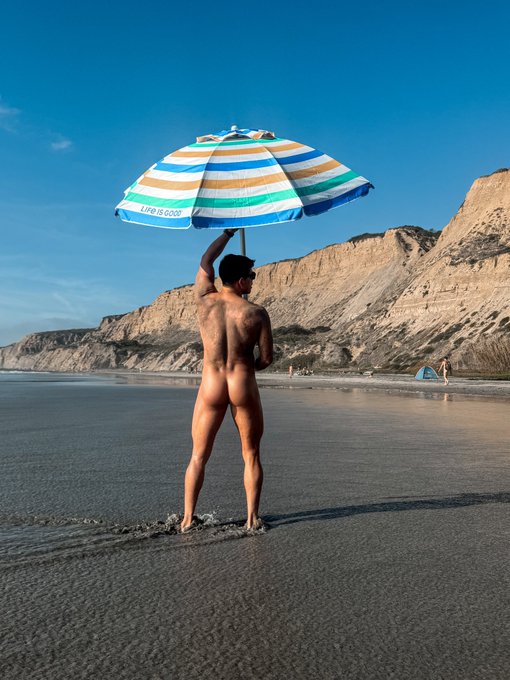 Watch GREU28's leaked NSFW photo on TwXstars