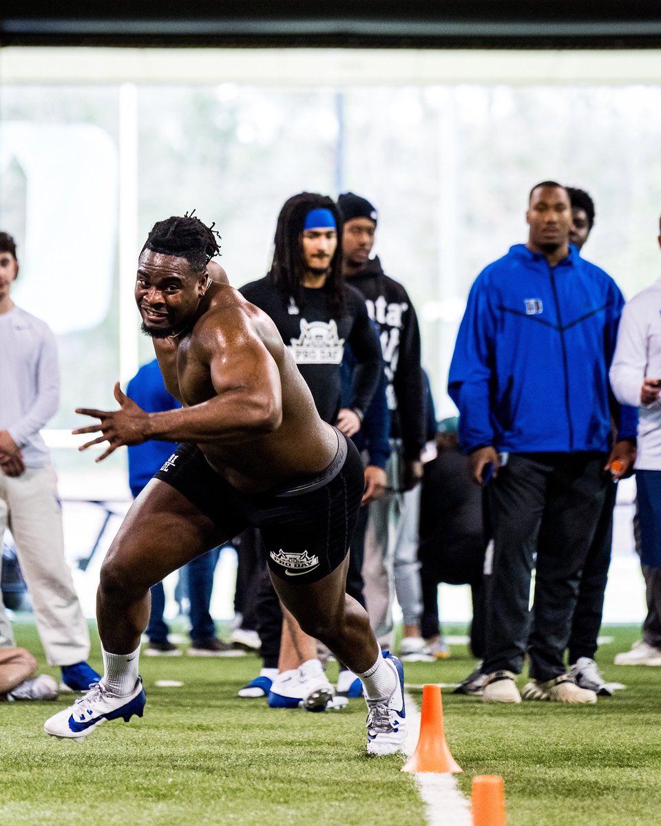 Duke Football tweet media