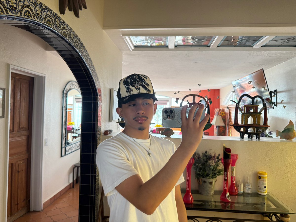 itzjoseantonio's tweet image. 