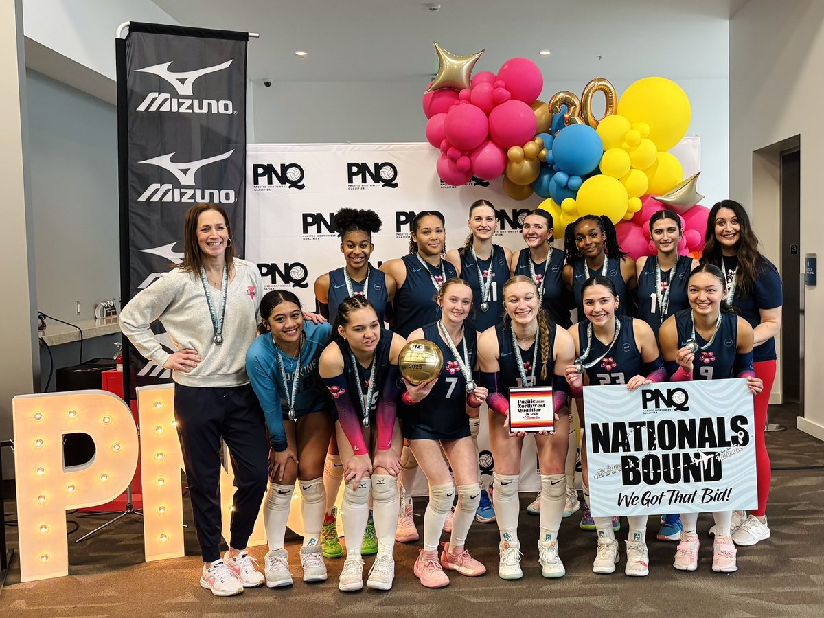 AnaliahLauifi's tweet photo. #doublequalified PNQ ๐ฅUSA DIVISION CHAMPS!! Battled hard this weekend. Proud of my team! #Dakine16-1 #Libero #18 #Lib https://t.co/LA3BTEfHHq